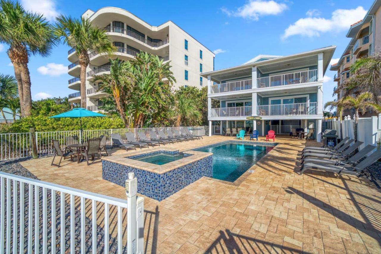 Four Shores Unit 3 Gulf Condo Direct Gulf With Pool And Spa Clearwater Beach Exterior photo